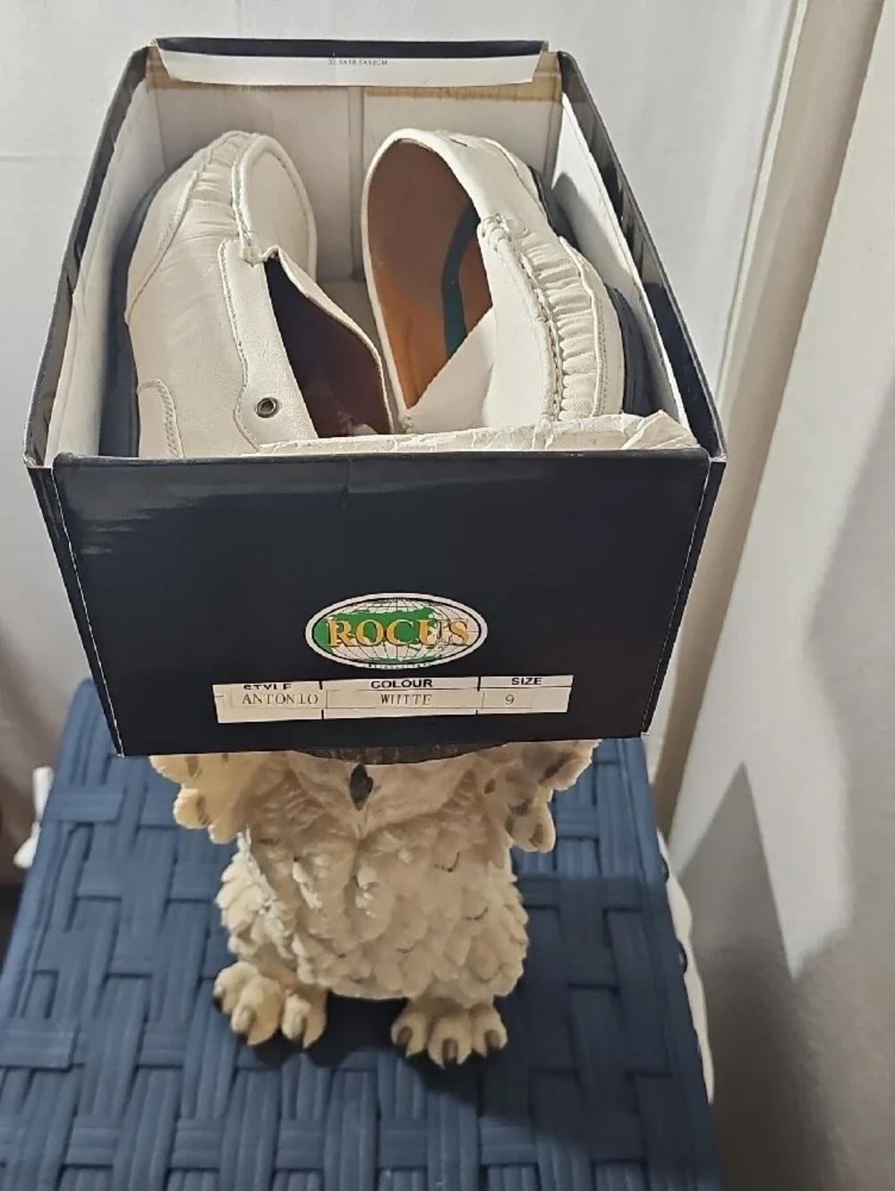 Men’s Cream Slip-On Loafers